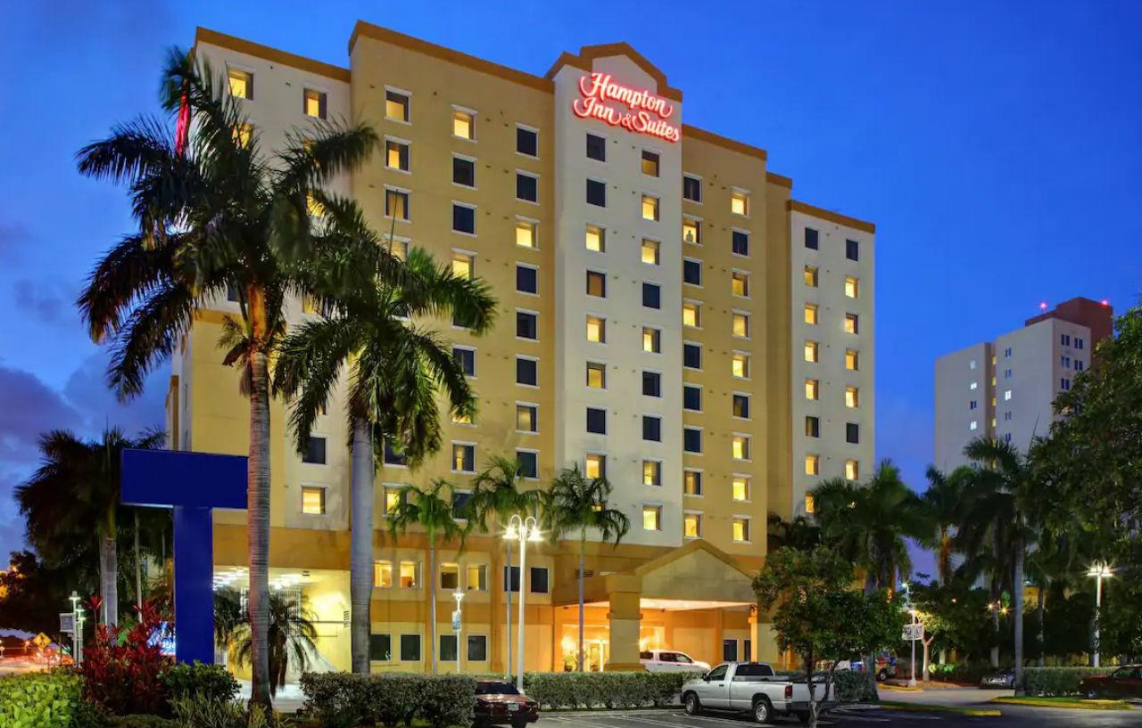 Hampton Inn & Suites Miami Airport South/Blue Lagoon Eksteriør bilde