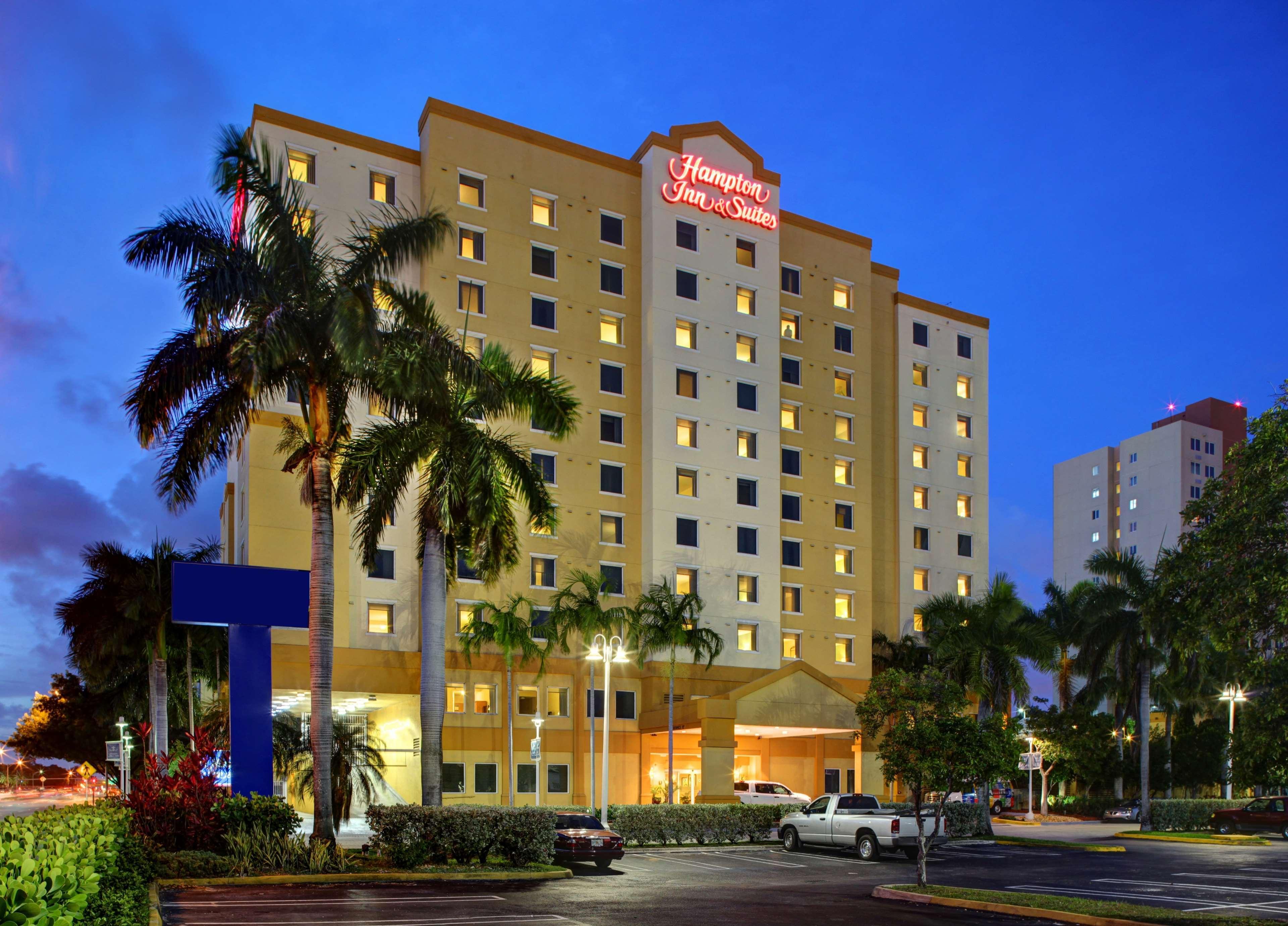 Hampton Inn & Suites Miami Airport South/Blue Lagoon Restaurant bilde