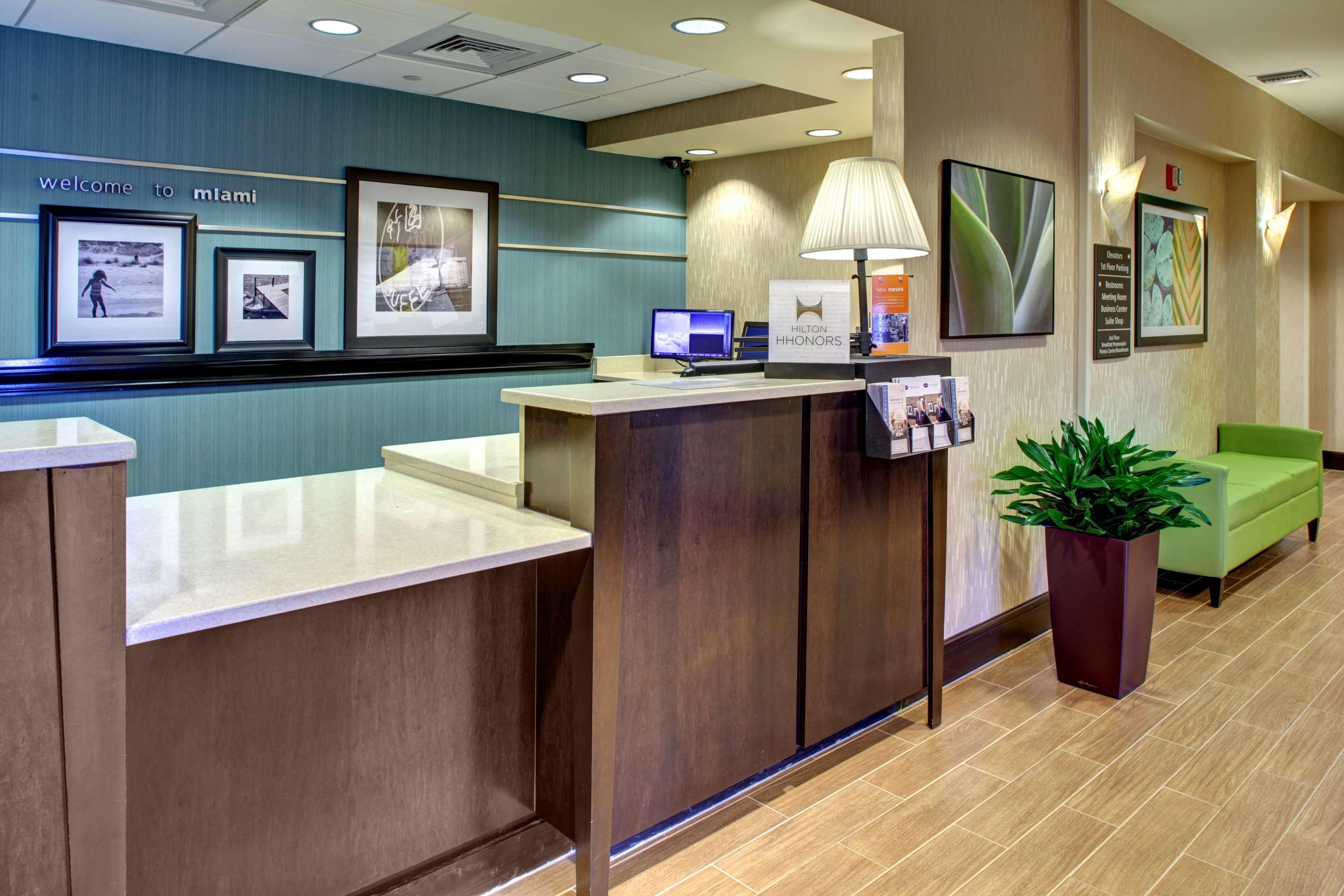 Hampton Inn & Suites Miami Airport South/Blue Lagoon Eksteriør bilde