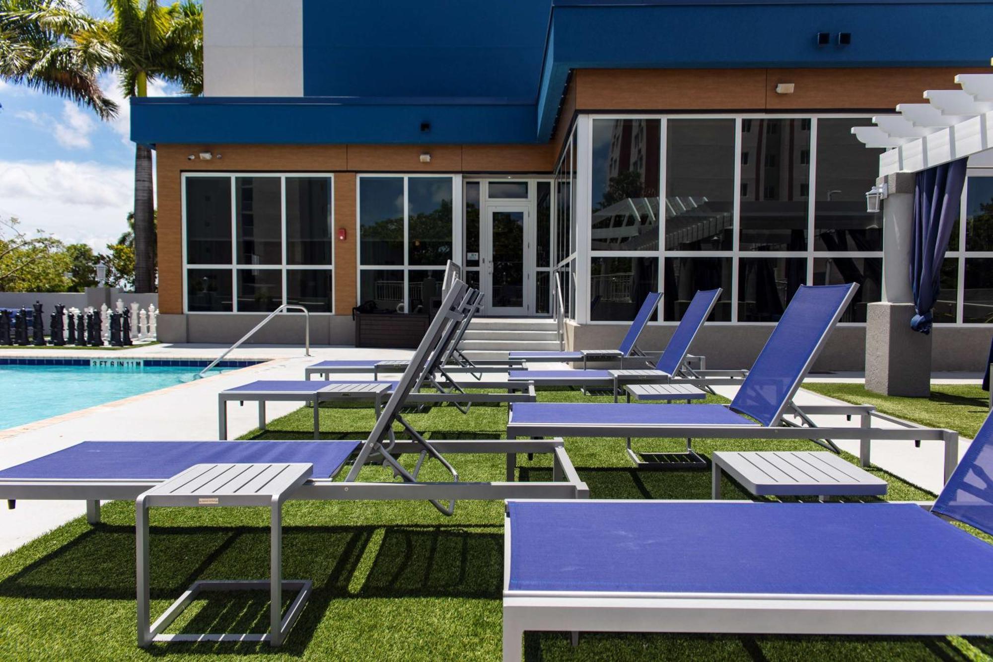 Hampton Inn & Suites Miami Airport South/Blue Lagoon Eksteriør bilde